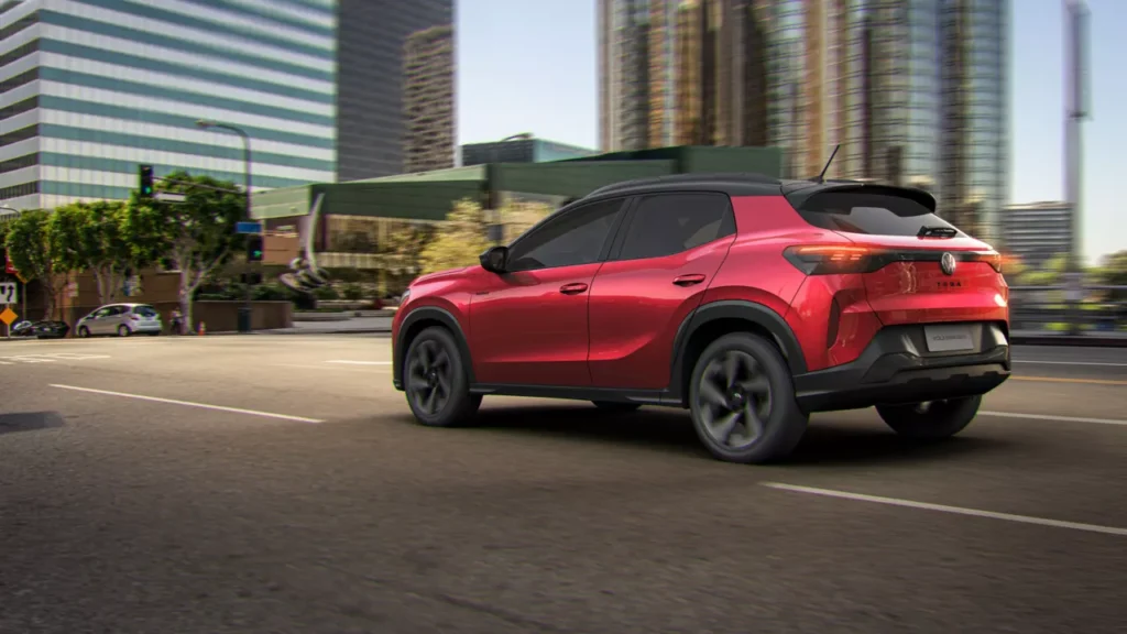 Volkswagen Tera 2026 trafegando por avenidas urbanas. O novo SUV da VW entrega além do que promete, confira!